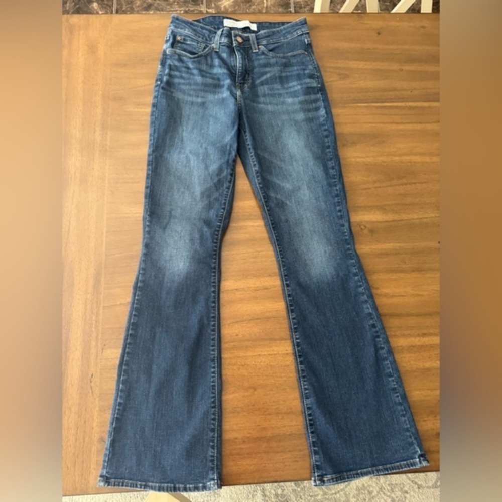 Levi’s Strauss Signature Shaping Bootcut Jeans Size 6 28*32